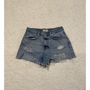 Forever 21 Women's Distressed Ripped Denim Shorts Size 29 100% Cotton